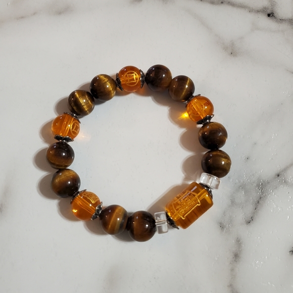 Tiger Eye God Of Wealth Stretch Bracelet - Picture 12 of 13